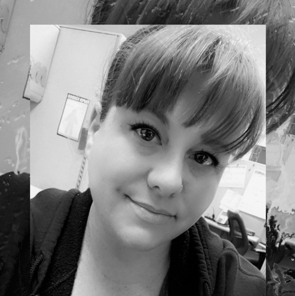 Meet your Posher, Jennifer